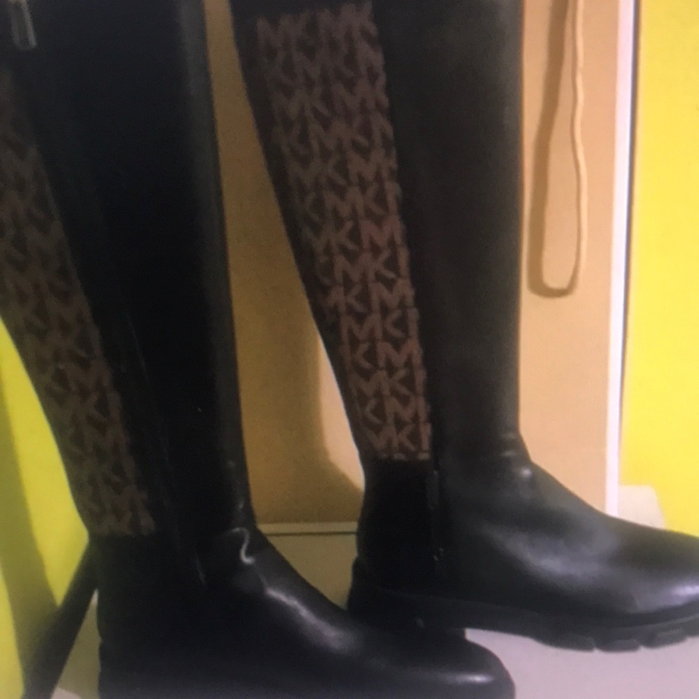 Michael Kors Black Over the Knee Boots Sleek Design